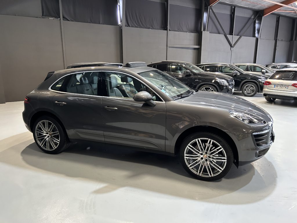 MACAN 3