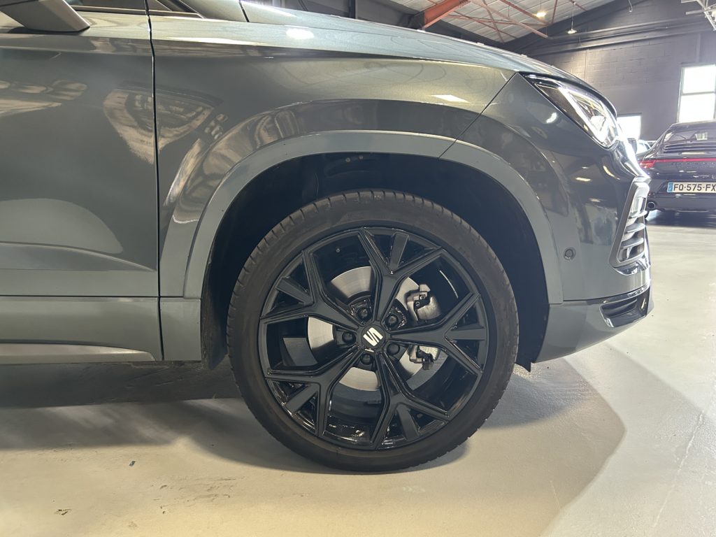 seat ateca gris 17