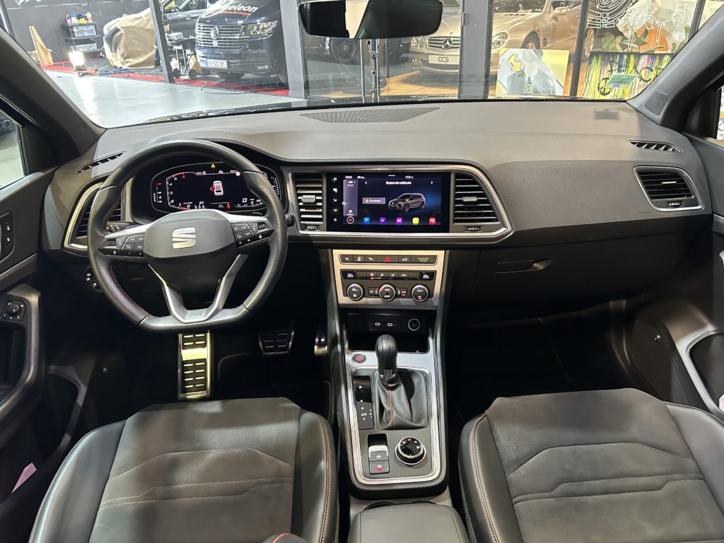 seat ateca gris 19