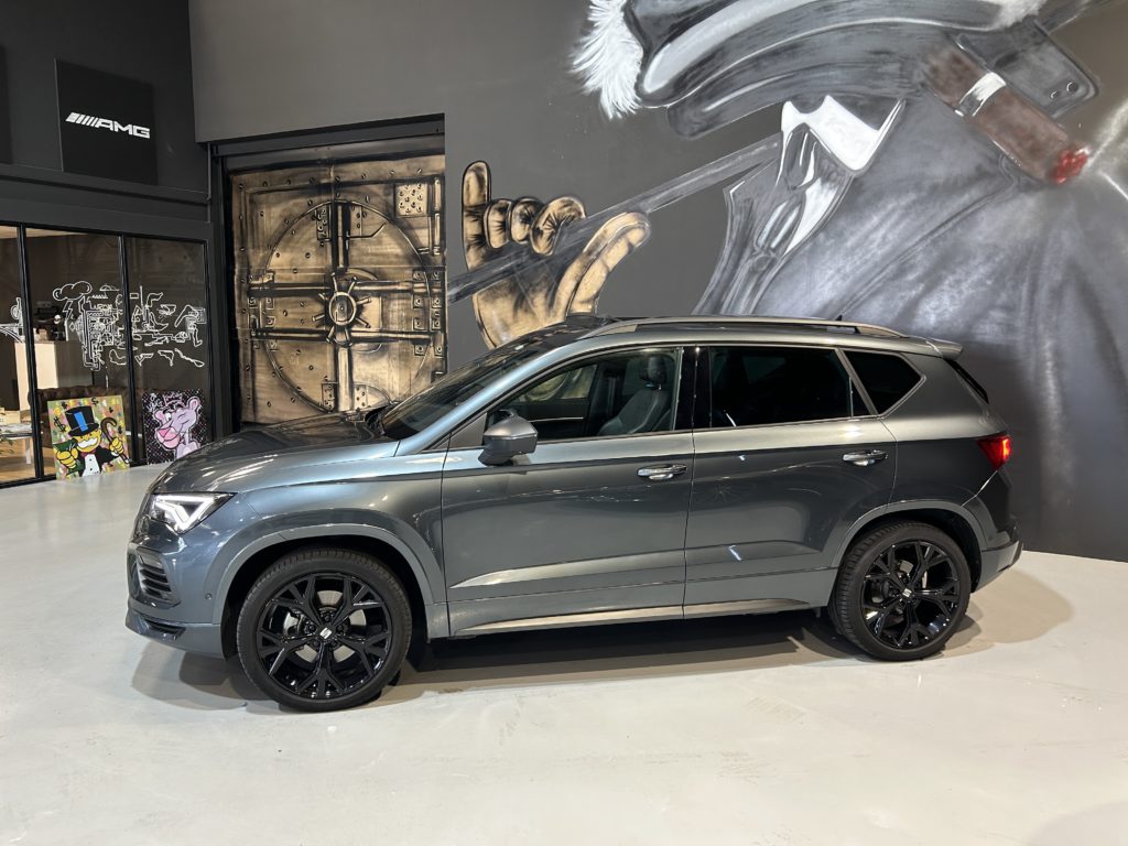 seat ateca gris 3