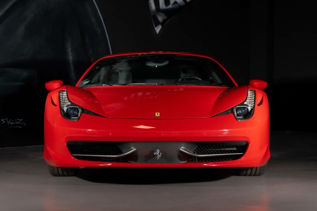 458 Italia (2)