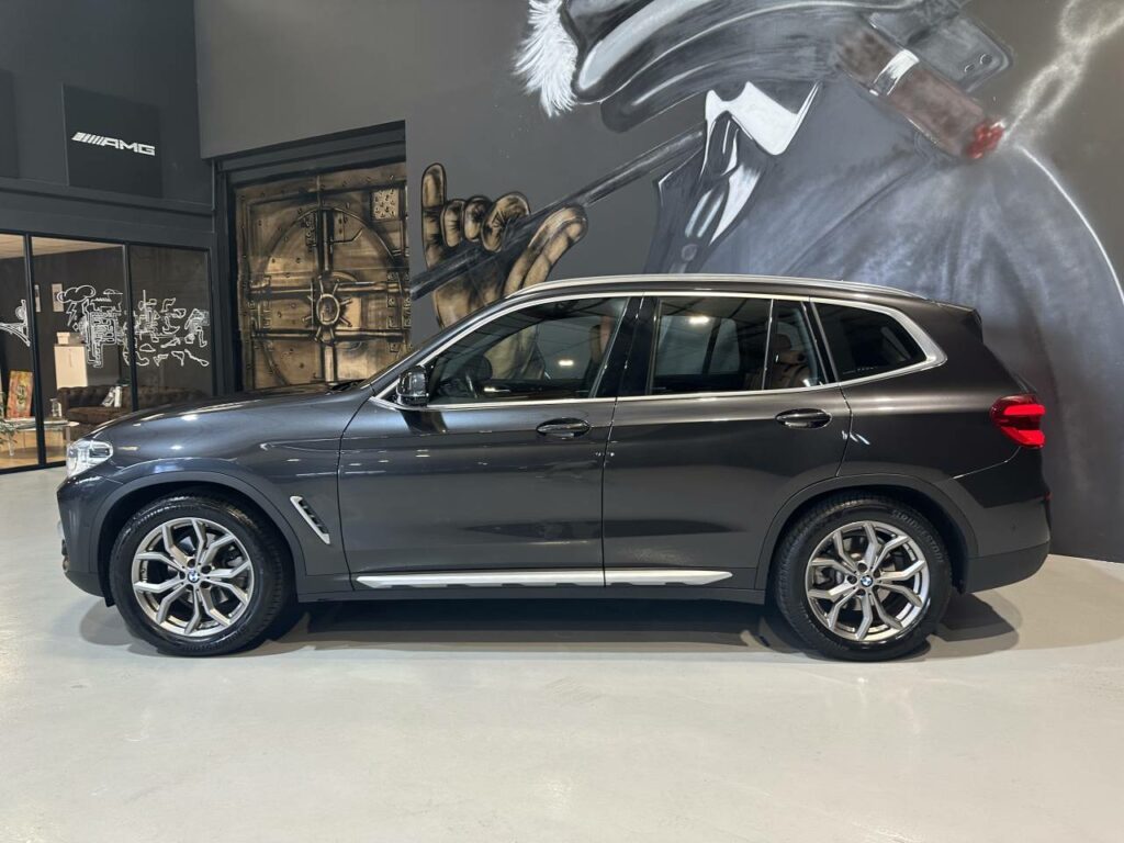 Bmw X3 xDrive20d (1)