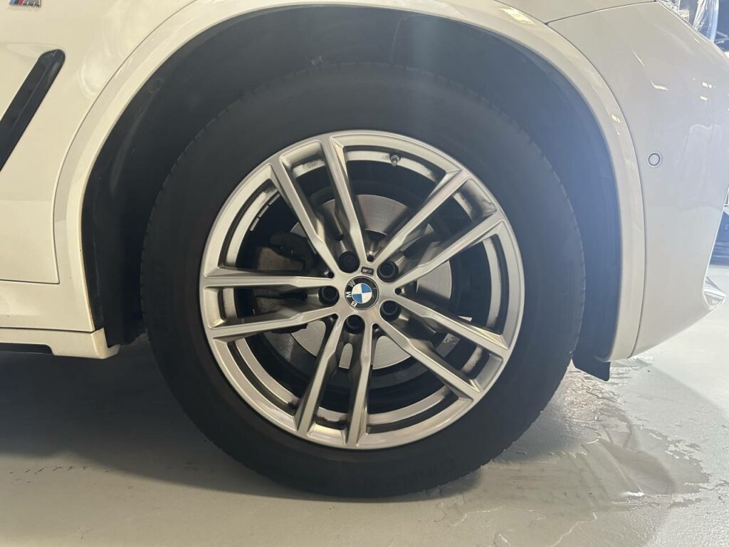 Bmw X3 xDrive20d (9)