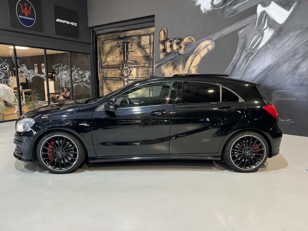 A45 AMG (4)