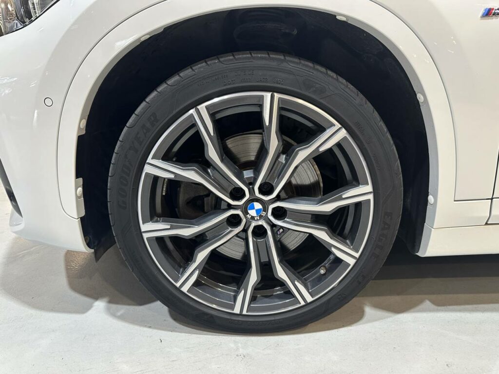 X1 Msport (28)